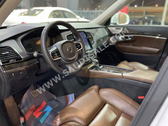 2018 فولفو اكس سي 90