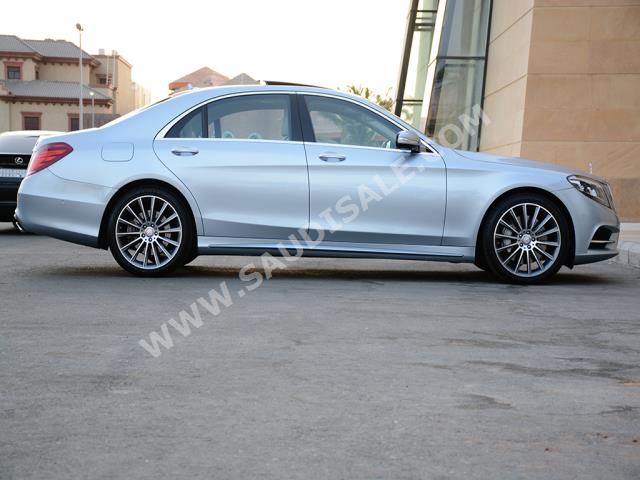 2017 مرسيدس - بنز إس 400 أي إم جي