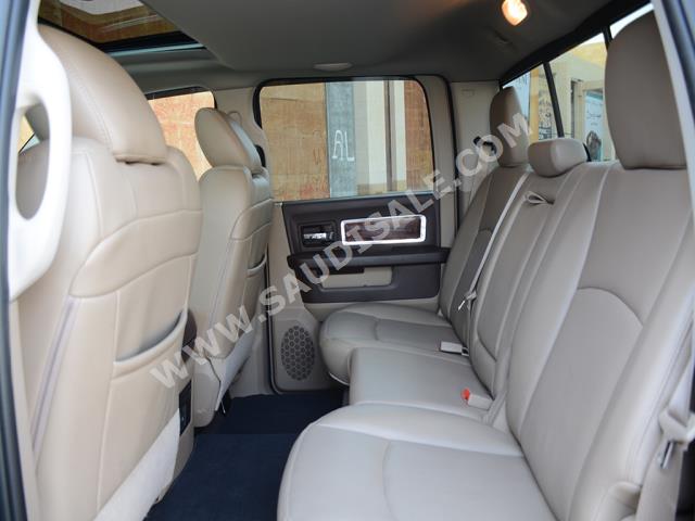 2012 Dodge Ram 1500 HEMI