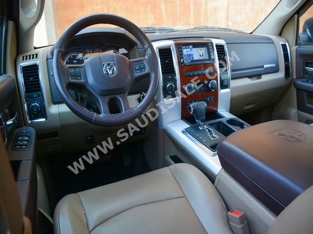 2012 Dodge Ram 1500 HEMI