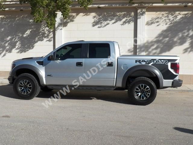 2013 فورد اف 150 رابتور