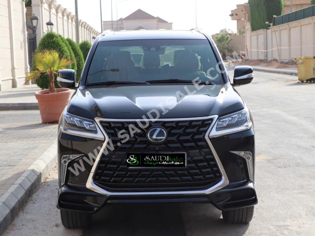 2021 لكزس إل إكس 570 اس
