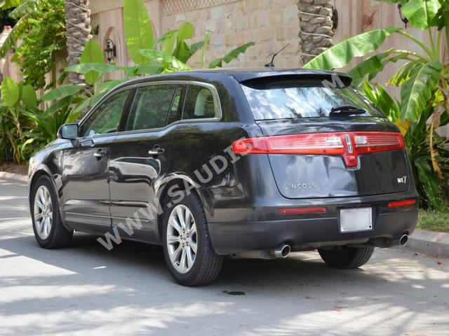 2014 Lincoln MKT