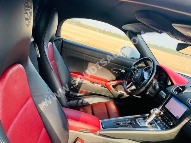 2017 Porsche 718 Boxster