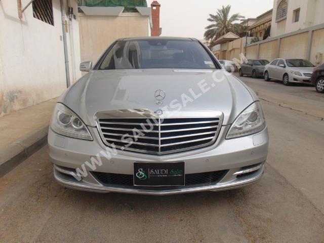 2010 Mercedes-Benz S 550