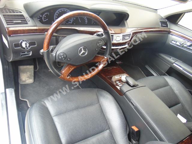 2010 Mercedes-Benz S 550