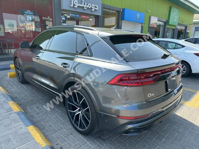 2022 اودي كيو 8 اس لاين