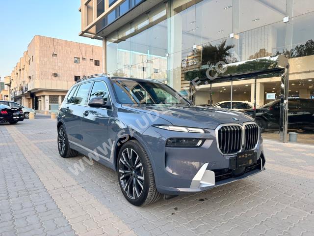 2023 بي ام دبليو الفئة اكس 7