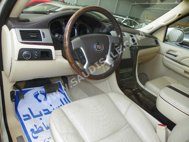 2007 كاديلاك اسكاليد