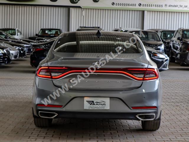 2018 هيونداي ازيرا