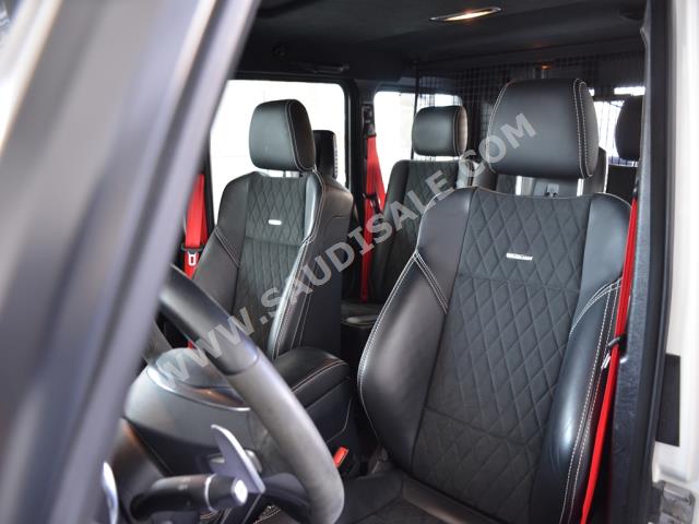 2017 مرسيدس - بنز جي 500 4×4