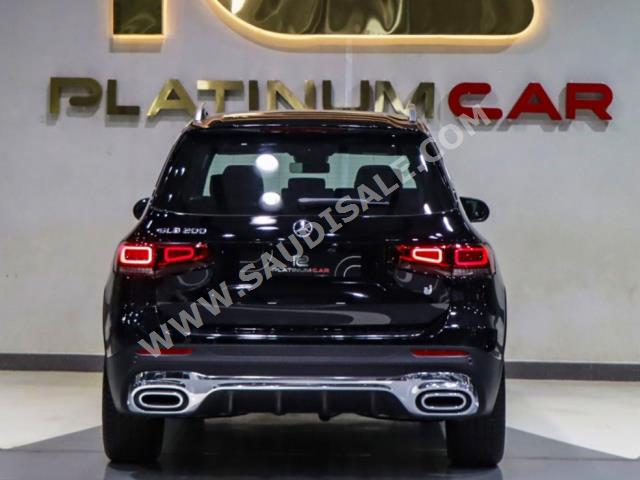 2022 مرسيدس - بنز جي إل بي 200