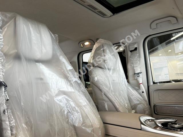 2023 مرسيدس - بنز جي 63 أي إم جي