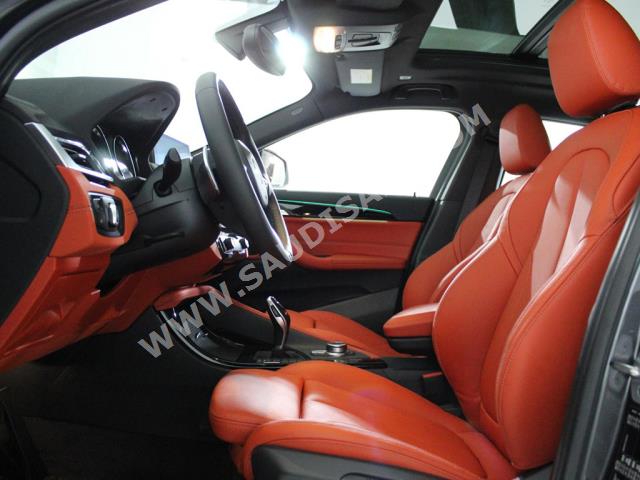 2021 بي ام دبليو الفئة اكس 2