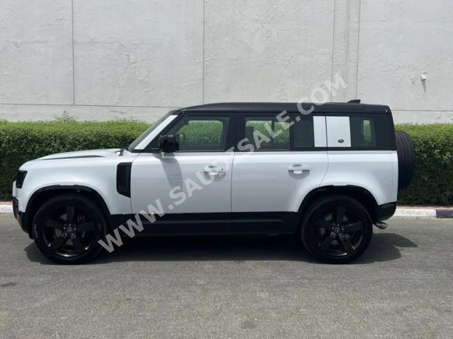 2023 لاند روفر ديفيندر