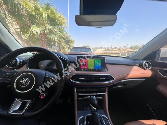 2020 ام جي اتش اس