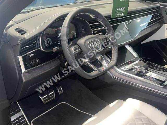 2023 اودي كيو 8 اس لاين