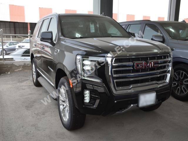 2022 GMC Yukon SLT