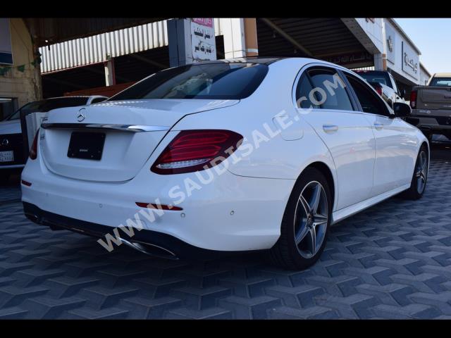 2018 مرسيدس - بنز إي 300