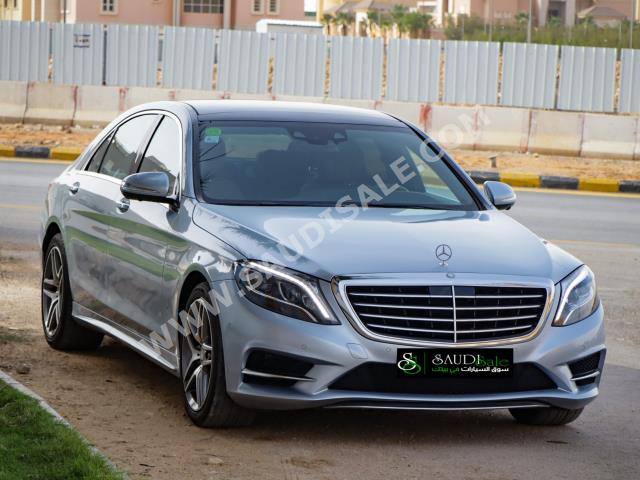 2014 مرسيدس - بنز إس 400