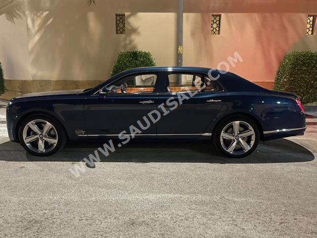 2016 بنتلي مولسان سبيد