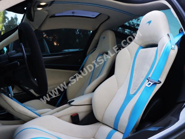 2018 مكلارين 720 إس