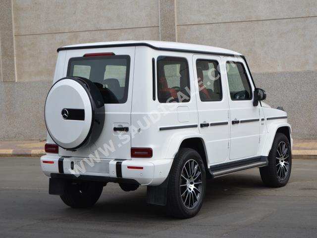 2021 مرسيدس - بنز جي 500 أي إم جي