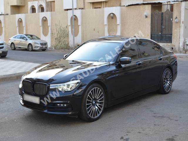 2017 بي ام دبليو الفئة السابعة 730 إل أي