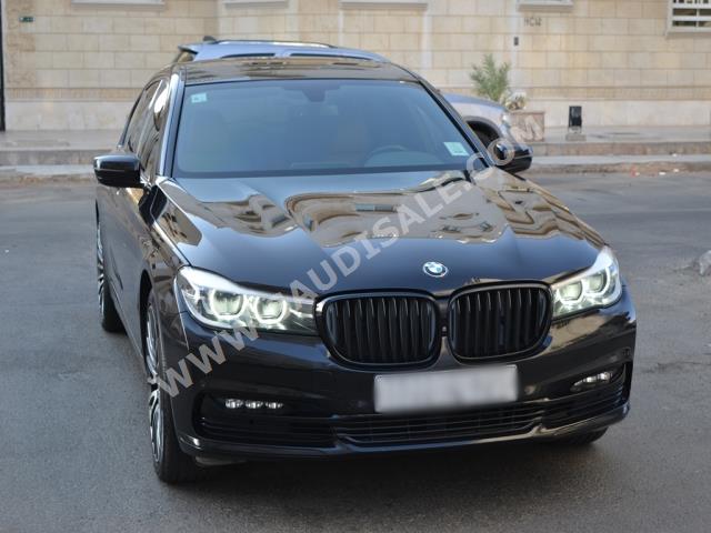 2017 بي ام دبليو الفئة السابعة 730 إل أي