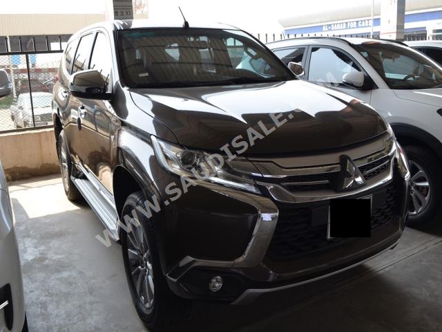 2017 متسوبيشي مونتيرو