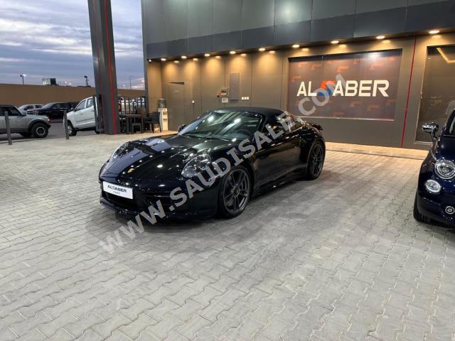2022 بورش 911 تارجا