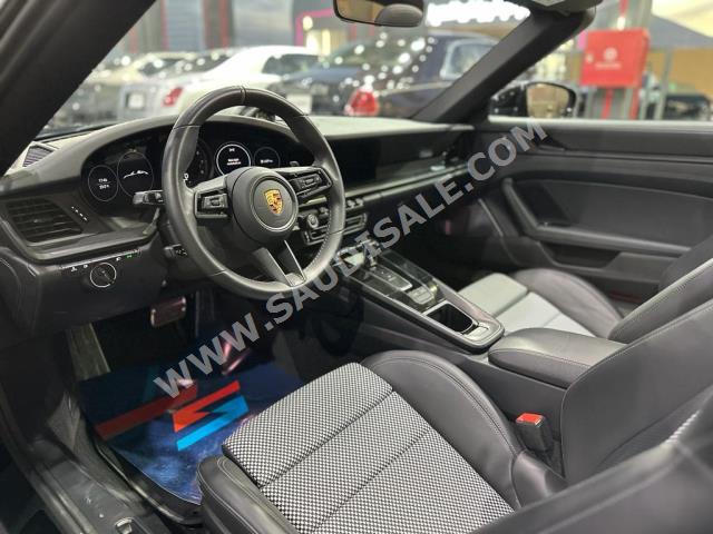 2022 بورش 911 تارجا