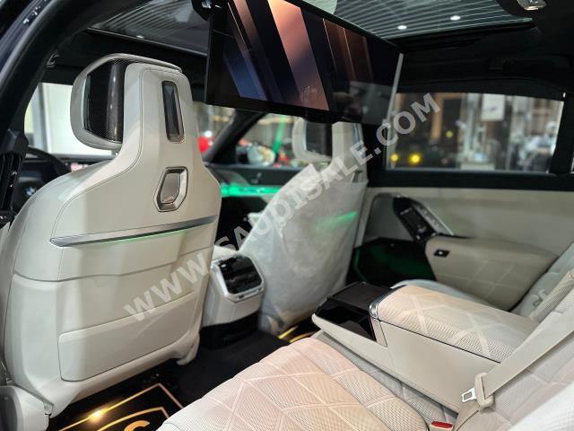 2024 بي ام دبليو الفئة السابعة 740أي