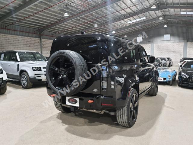 2023 لاند روفر ديفيندر اكس