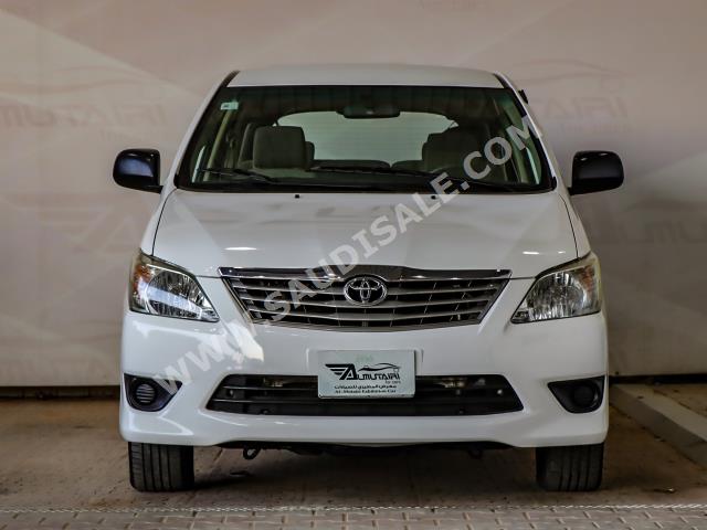 2015 تويوتا ان نوفا