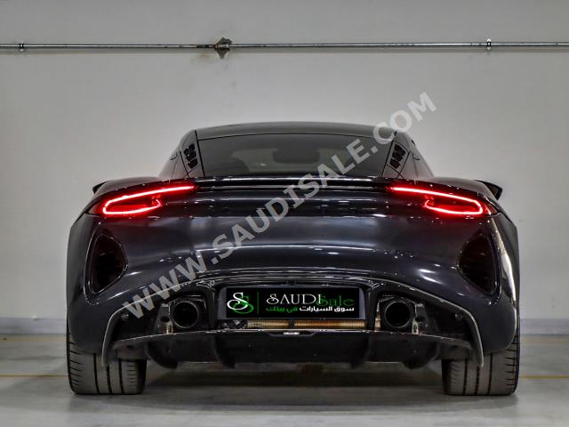 2023 لوتس اميرا فرست ادشن