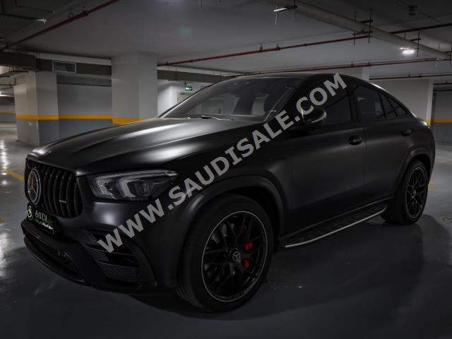 2021 مرسيدس - بنز جي إل إي 63إس أي إم جي