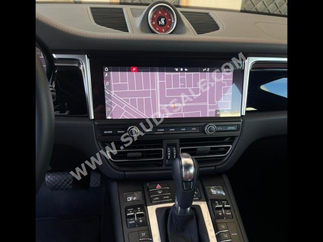 2021 بورش ماكان