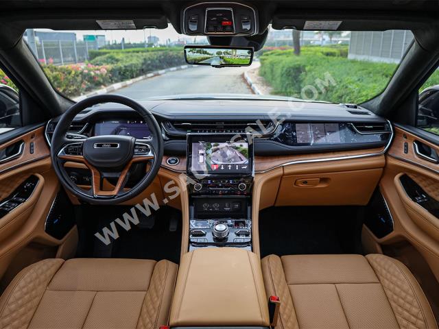 2023 Jeep Grand Cherokee Summit