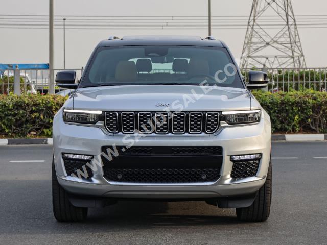 2023 Jeep Grand Cherokee Summit