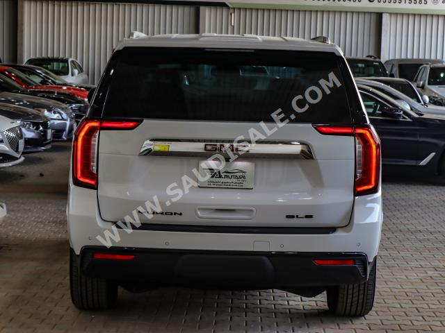 2023 جي ام سي يوكون اس ال اي