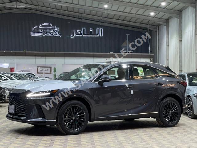 2024 لكزس أر إكس 350