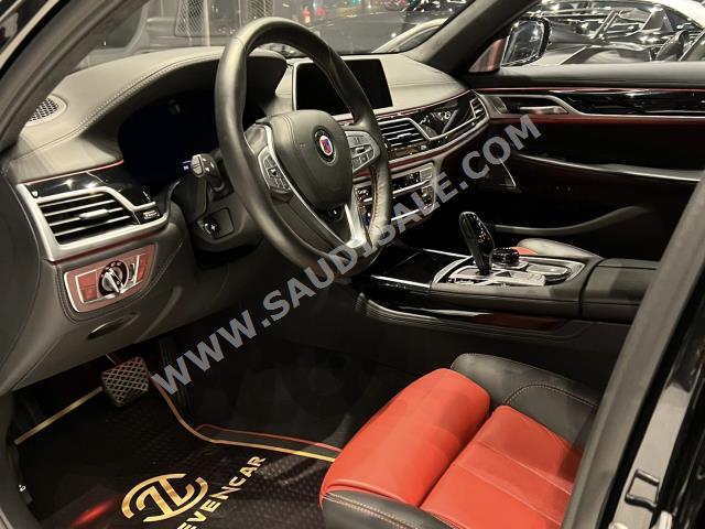 2021 BMW Alpina B7