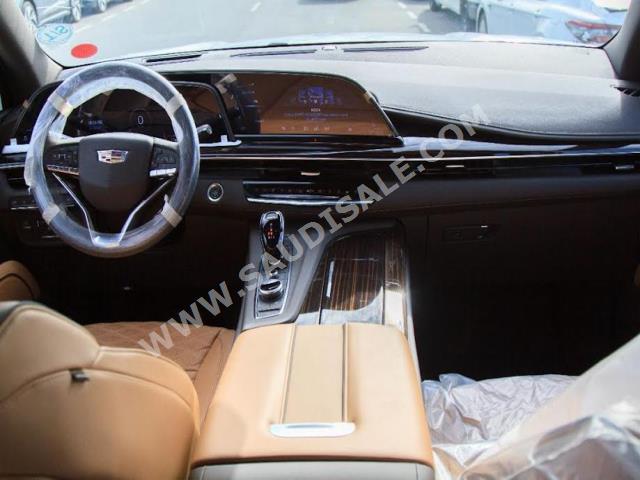 2023 كاديلاك اسكاليد سبورت