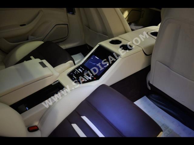 2021 بورش بانميرا 4 اس اكسيكيتف