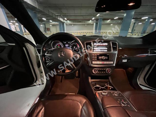 2014 مرسيدس - بنز جي إل 500 أي إم جي