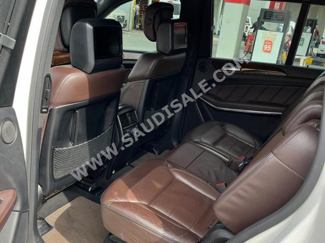 2014 مرسيدس - بنز جي إل 500 أي إم جي