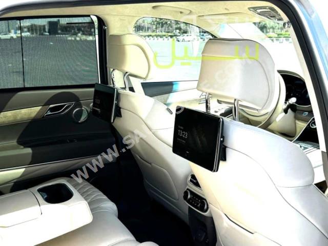 2023 جينيسيس جي في 80