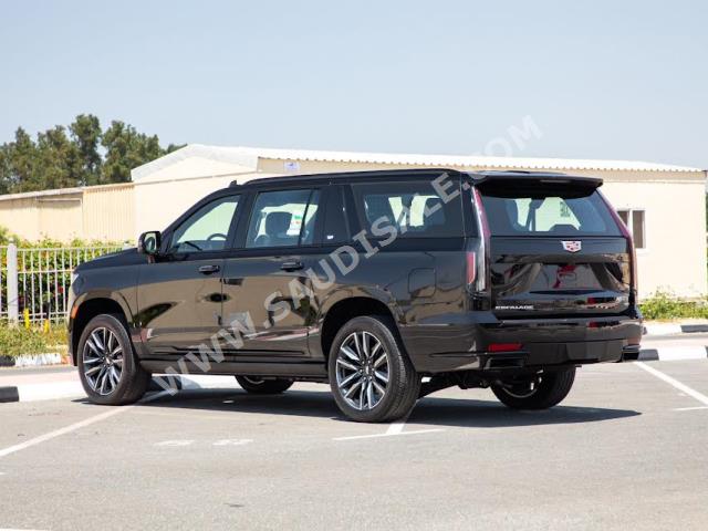 2023 كاديلاك اسكاليد إي إس في