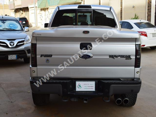 2013 فورد اف 150 رابتور